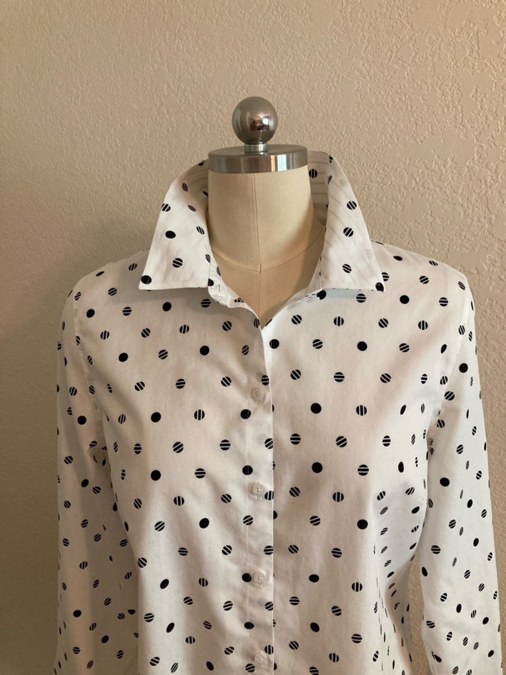 Chico's White Button-Down Shirt with Black Polka Dots